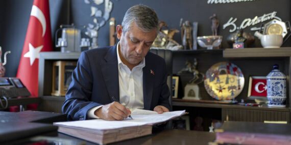 Özgür Özel’in A Takımı belli oldu: YENİ Parti MYK’sinde kimler var?