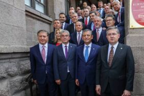 yeni parti