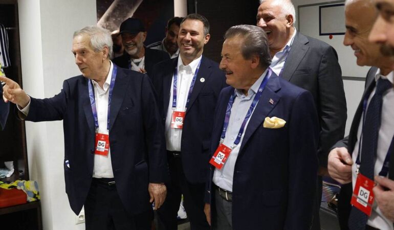 18 yıllık hasret sona erdi Aziz Yıldırım’dan futbolculara dikkat çeken sözler