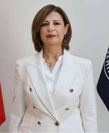 Ayşe Ünlüce