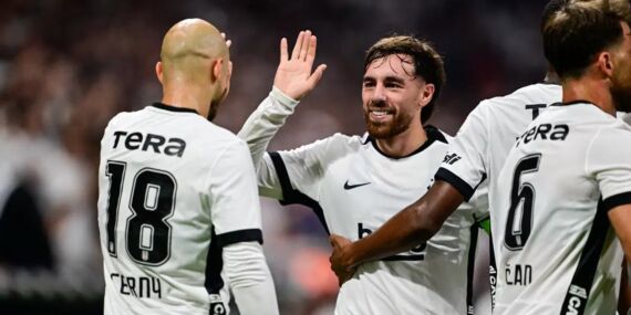 Beşiktaş’ta İtaliano etkisi: Spor yazarlarından dikkat çeken yorumlar