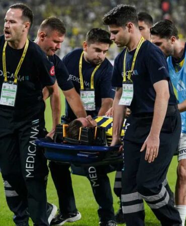 Kerem Aktürkoğlu geceyi hastanede geçirecek Fenerbahçe’den açıklama