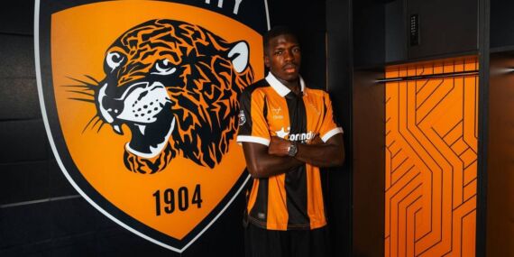 Hull City yeni transferini resmen duyurdu