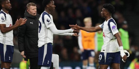 Pape Matar Sarr’dan Galatasaray taraftarını heyecanlandıran hamle