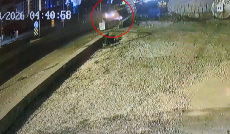 Serik’te yürek yakan olay Kazaya yardım için koştu, ölen kişinin oğlu olduğunu öğrendi
