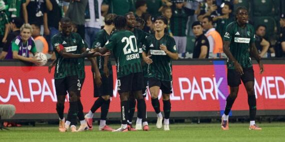 Süper Lig’de Kocaelispor’dan ilk zafer: Amedspor’u iki golle geçti