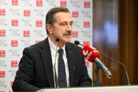 Tepebaşı Belediye Başkanı Ahmet Ataç