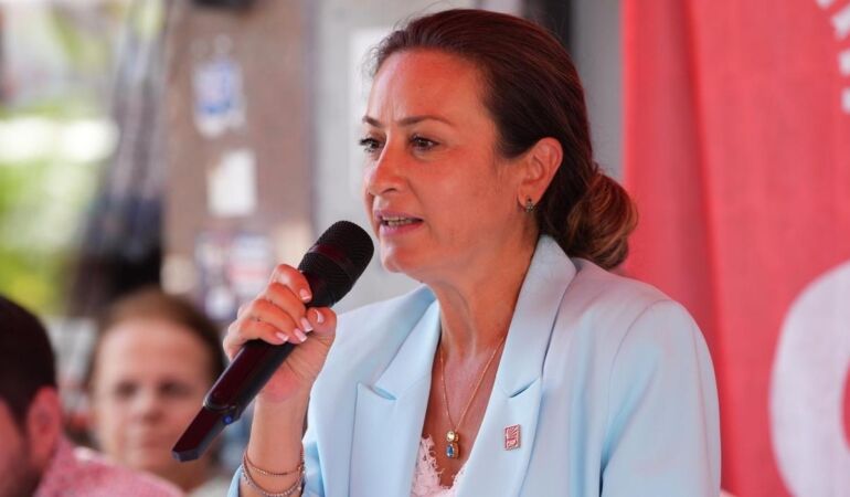 YENİ Parti Manisa İl Başkanı İlksen Özalper, gözaltına alındı