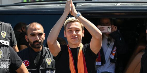 Okan Buruk’tan Aleksey Batrakov kararı