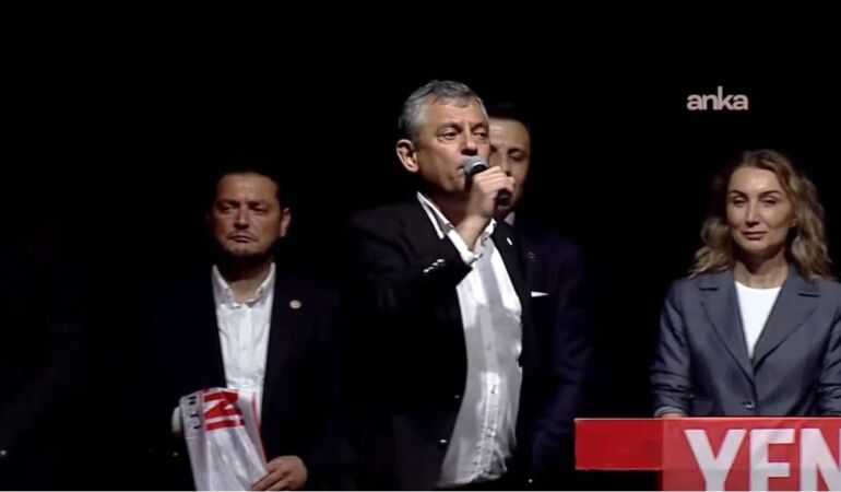 özgür özel