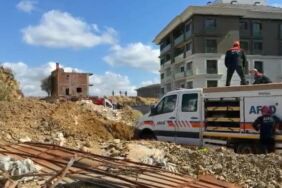 Başakşehir’de inşaat alanında göçük 1 işçi aranıyor