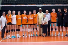 Eczacıbaşı Spor Kulübü, 60. yılında basketbol efsanelerini yeni evinde ağırladı