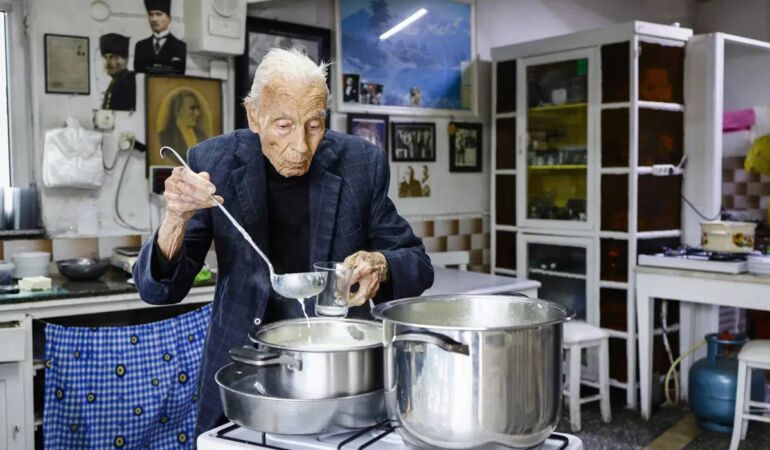 Eşref Taşkın