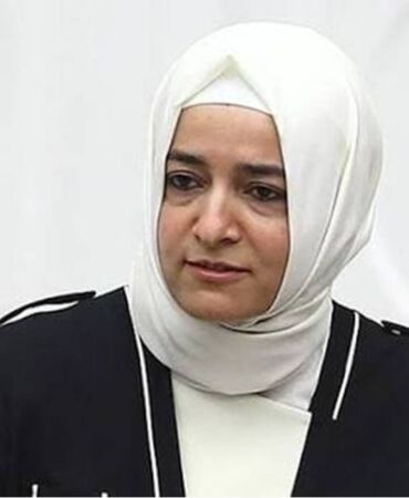 Fatma Betül Sayan Kaya