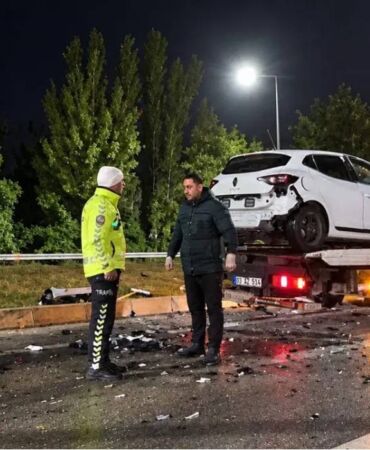 İYİ Partili başkan ile oğlu trafik kazasında yaralandı