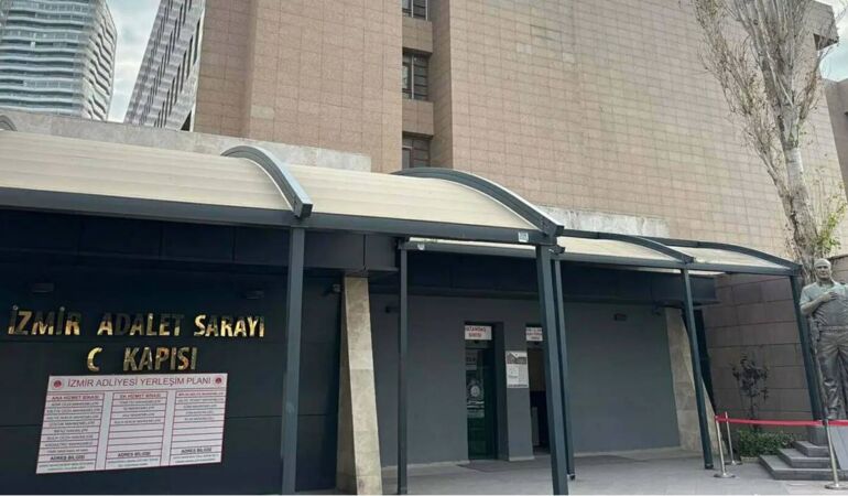 İzmir Adliyesi