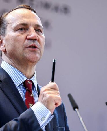 Radoslaw Sikorski