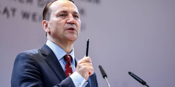 Polonya’dan ‘Rusya’ iddiası: ‘Büyük bir şey hazırladılar’