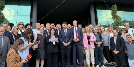 Üsküdar’da kritik gün: CHP ve YENİ Parti ortak hareket etme kararı aldı