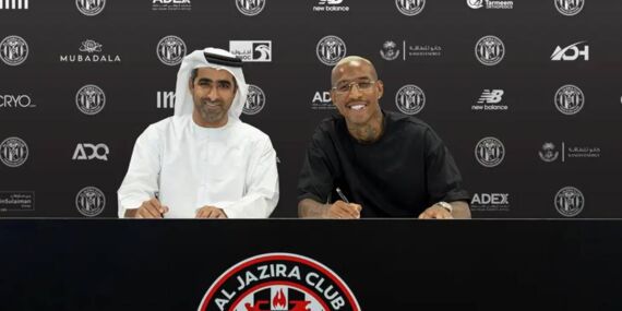 Anderson Talisca yeni takımına imzayı attı