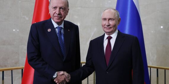 ŞİÖ Zirvesi’nde dikkat çeken buluşma: Erdoğan ile Putin görüştü