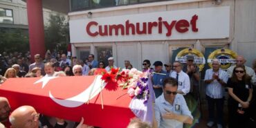 şükran soner