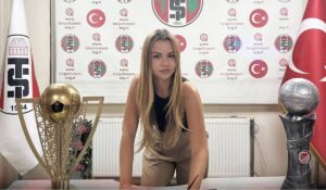 zeynep mestan