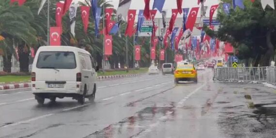 İstanbul Valiliği duyurdu: 29 Ekim nedeniyle kapatılan yollar açıldı