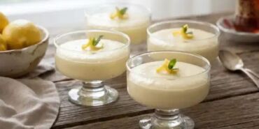Ağır tatlılardan sıkılanlara Köpük gibi kıvamıyla limonlu mousse