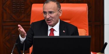 Bekir Bozdağ