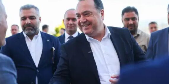 AKP’ye geçeceği iddialarıyla gündeme gelen Besim Dutlulu’dan açıklama