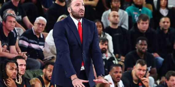 Galatasaray yeni başantrenörünü TBF’ye bildirdi: Manuchar Markoishvili dönemi başladı