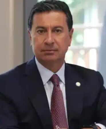 Muğla Büyükşehir Belediye Başkanı Ahmet Aras CHP’den istifa etti