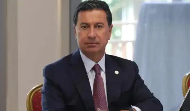 Muğla Büyükşehir Belediye Başkanı Ahmet Aras CHP’den istifa etti