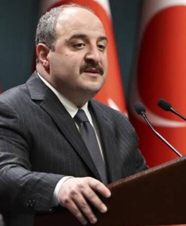 Mustafa Varank