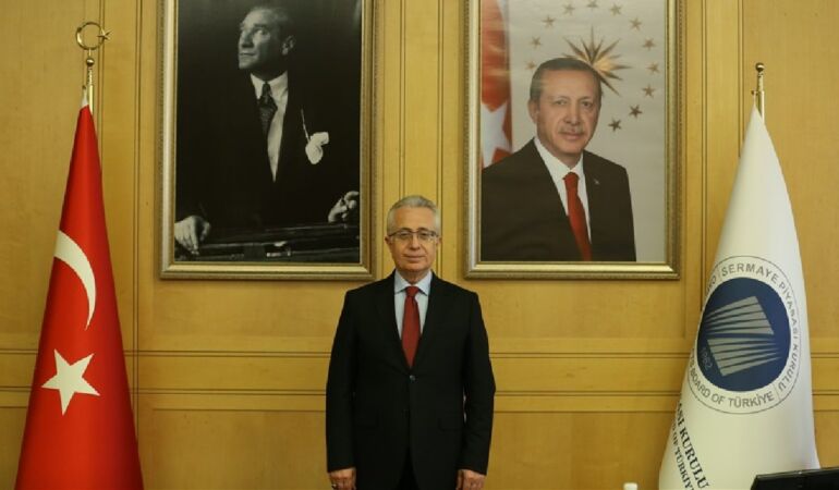 SPK Başkanı Mahmut Sütçü istifa etti!