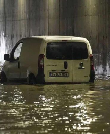 Sel mağduru araç sahipleri ne yapmalı Kasko hasarı karşılıyor mu