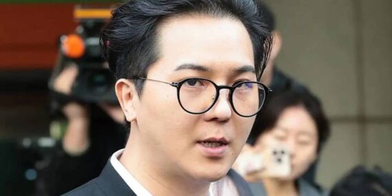 K-pop yıldızı Song Min-ho’ya askerlik yasasını ihlalden hapis cezası