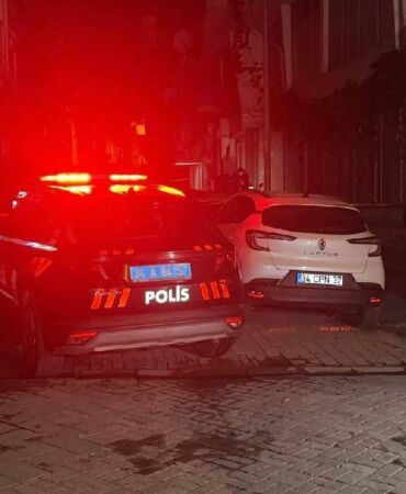 Zeytinburnu’nda ihbara giden polise ateş açıldı 1 yaralı, 1 gözaltı