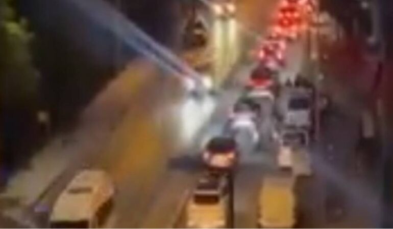 bayrampaşada yol çöktü